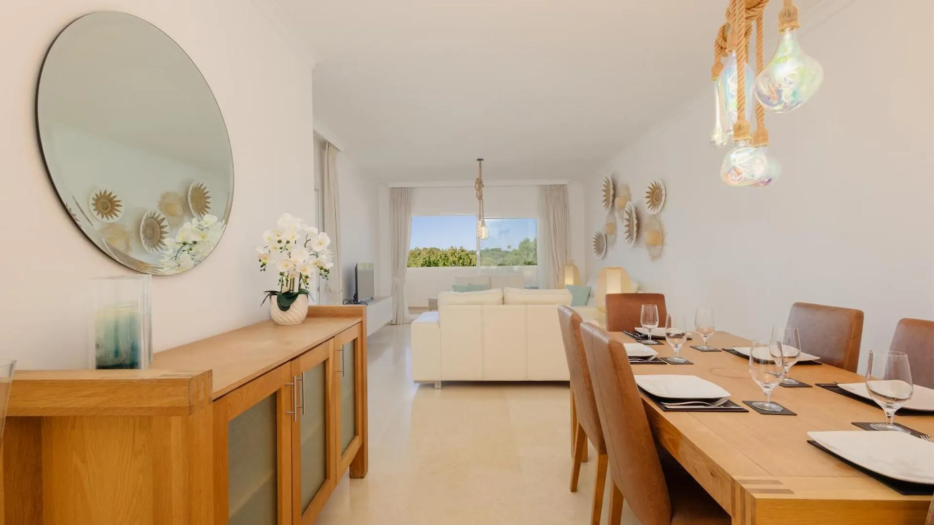 Apartment With Pool And Private Terrace With Sea Views In Elviria  Marbella